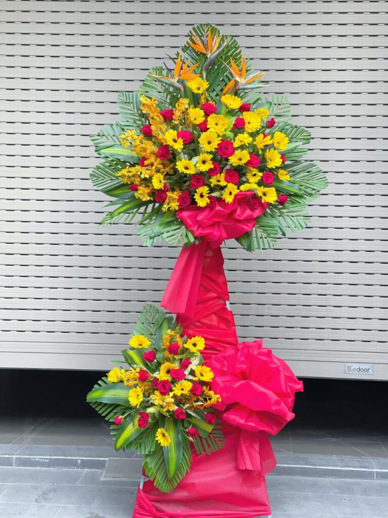 Sắc màu hoa tươi tại nhà tang lễ An Bình