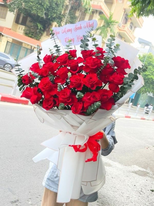 Dịch Vụ Giao Hoa Tận Nơi, Miễn Phí