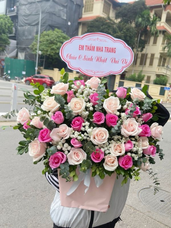 Thiết Kế Hoa Theo Phong Cách Độc Đáo