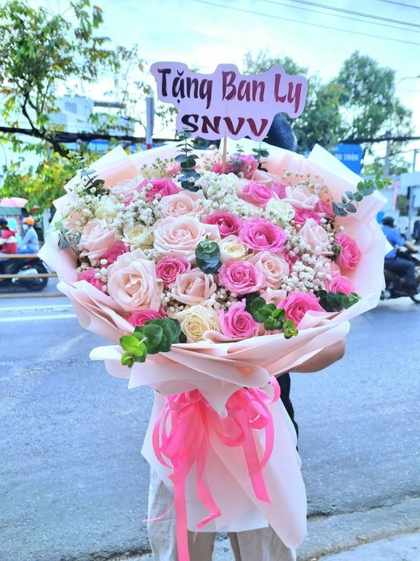 Giao hàng nhanh chóng, miễn phí